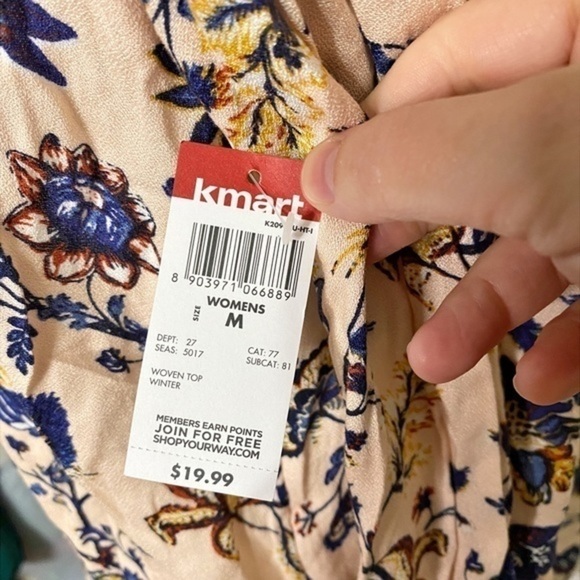 Basic‎ Editions Cream Floral Bohemian Style Blouse NWT - Picture 4 of 11